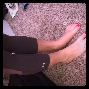 Under Armour Women’s Capri Workout Pants